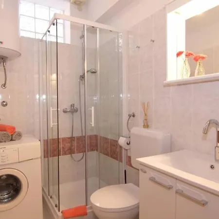St Lucia Apartment